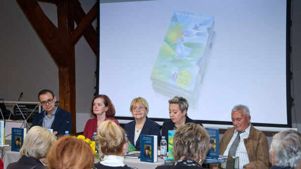 019 45 Mali Kaj 25 10 2025