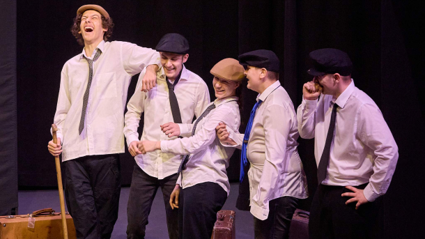 021 MAX Teatar Zvijer