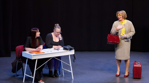 025 Josip Badalić Križ Audicija Ili Tri Sestre