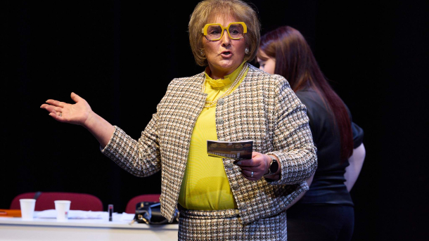 033 Josip Badalić Križ Audicija Ili Tri Sestre