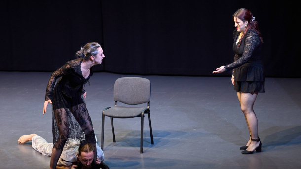 039 Gradsko Kazalište Mladih Vitez Bogoboj 6 2 2026