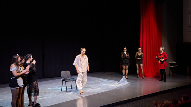 094 Gradsko Kazalište Mladih Vitez Bogoboj 6 2 2026