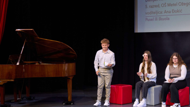 261 45 Mali Kaj 25 10 2025