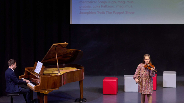 265 45 Mali Kaj 25 10 2025