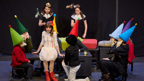 84 MAX Teatar Snjeguljica I Sedam Patuljaka